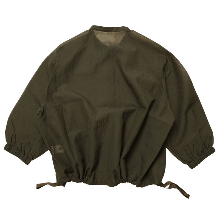 P82600 ナイロンシアーペーパーリップストップ 裾ヒモコクーンブルゾン プリット ナチュラル トップス