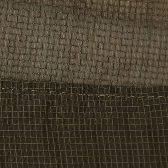 P82600 ナイロンシアーペーパーリップストップ 裾ヒモコクーンブルゾン プリット ナチュラル トップス