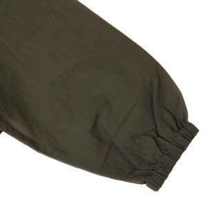 P82600 ナイロンシアーペーパーリップストップ 裾ヒモコクーンブルゾン プリット ナチュラル トップス