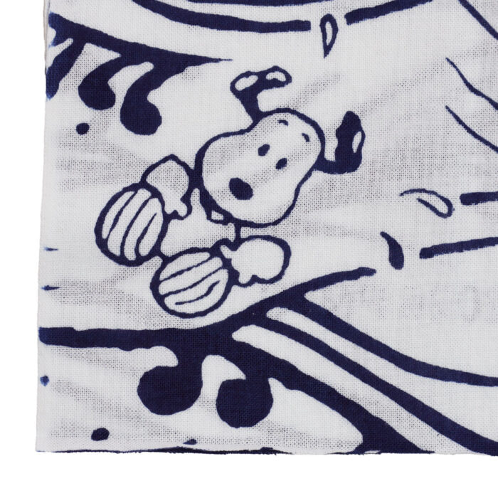 かまわぬ グッズ 6168251 PEANUTSコラボてぬぐい(大波でサーフィン)