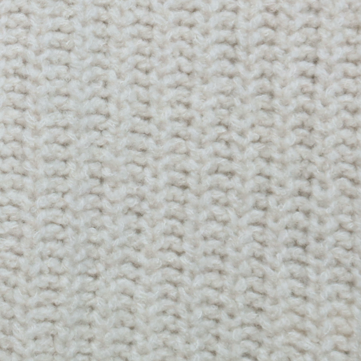 端材から生まれたrenew-woolを使用